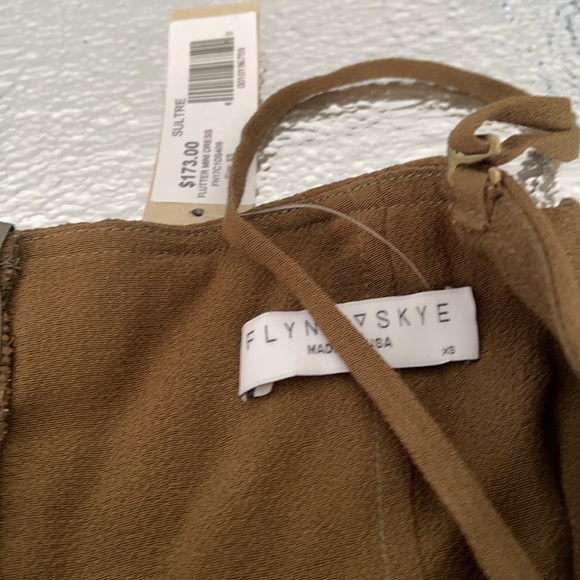 Flynn Skye mini dress - Picture 2 of 2